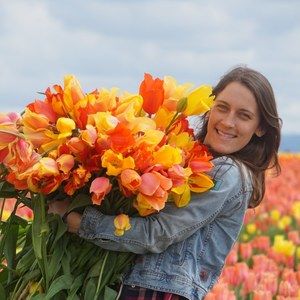 Meet your Posher, Holli